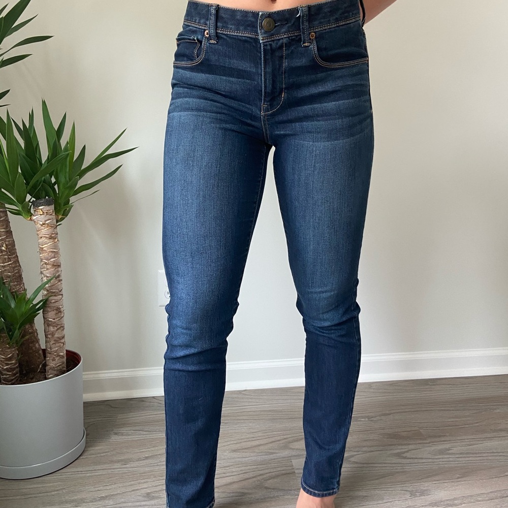 AE skinnies
